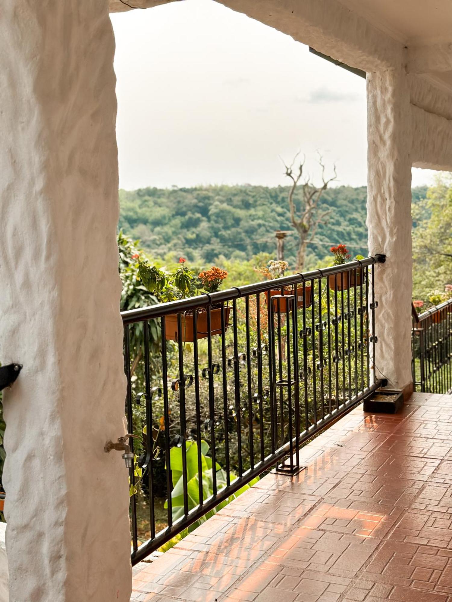 Apartahotel Mediterráneo Puerto Iguazú