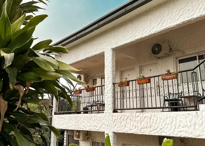 Mediterráneo Suites